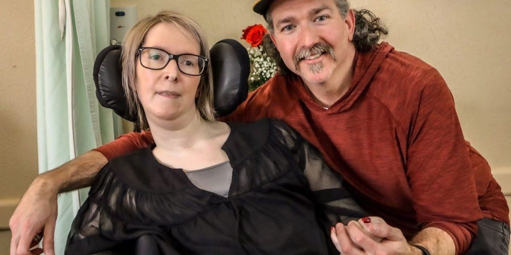 Mulher que perdeu movimentos ap&oacute;s derrame inspira com sua f&eacute;: &lsquo;Meus olhos est&atilde;o em Jesus&rsquo;